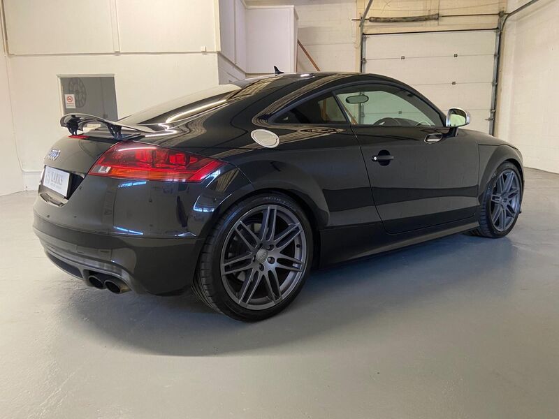 AUDI TTS