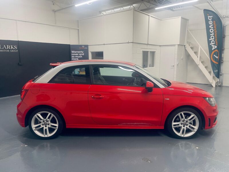 AUDI A1