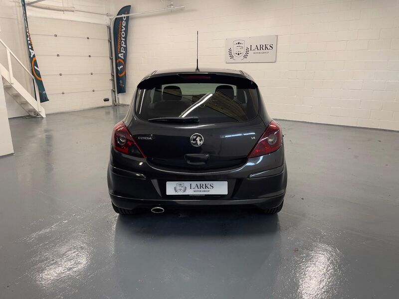 VAUXHALL CORSA