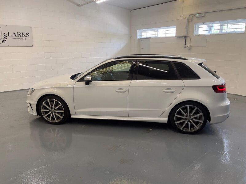 AUDI S3