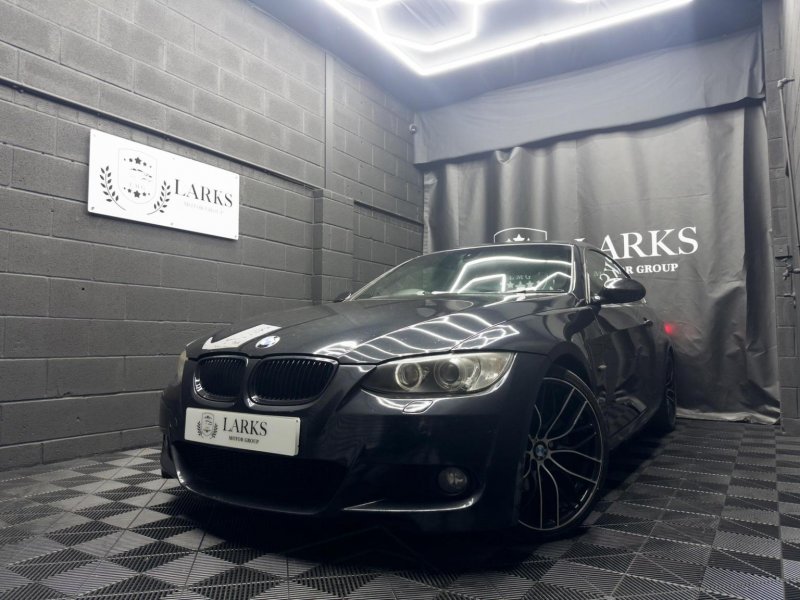 BMW 3 SERIES